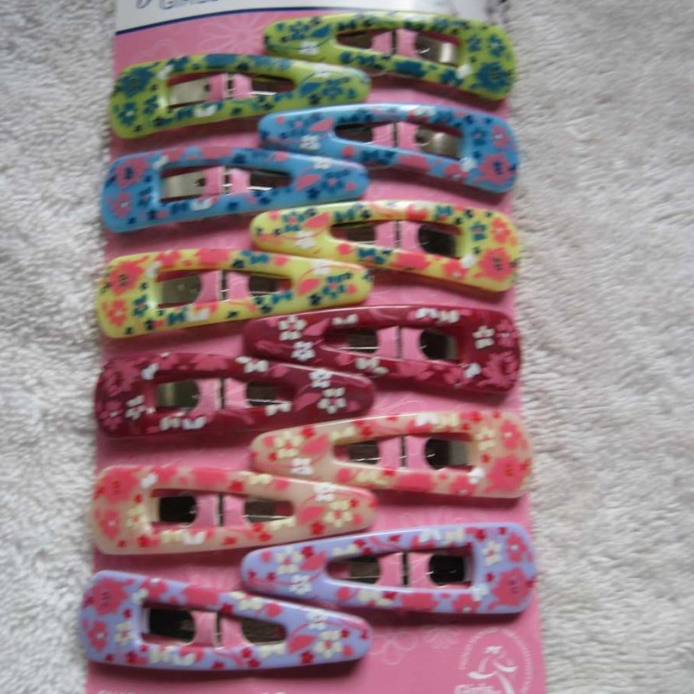 12 Goody Girls Snap Hair Clips Flowers Flexible Plastic Cover Shifts Heather